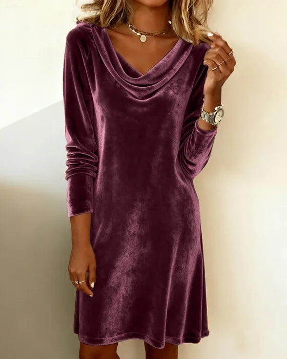 LILIANA – VESTIDO DE TERCIOPELO RELAJADO