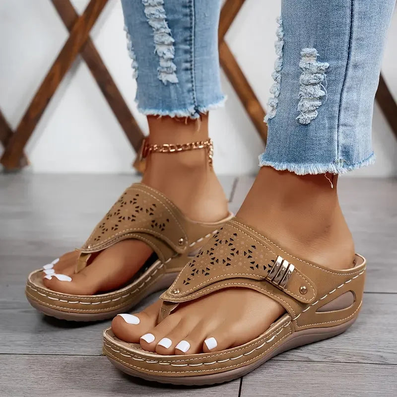 KATIARA - SANDALIAS CUÑA ELEGANTES Y CÓMODAS