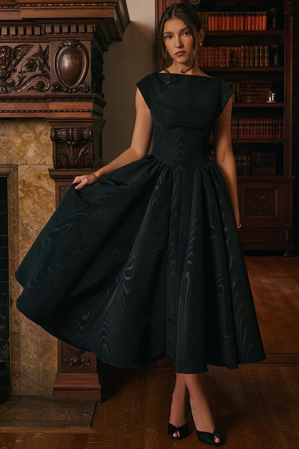 FRANCHESCA - VESTIDO GLAMOROSO SIN ESPALDA