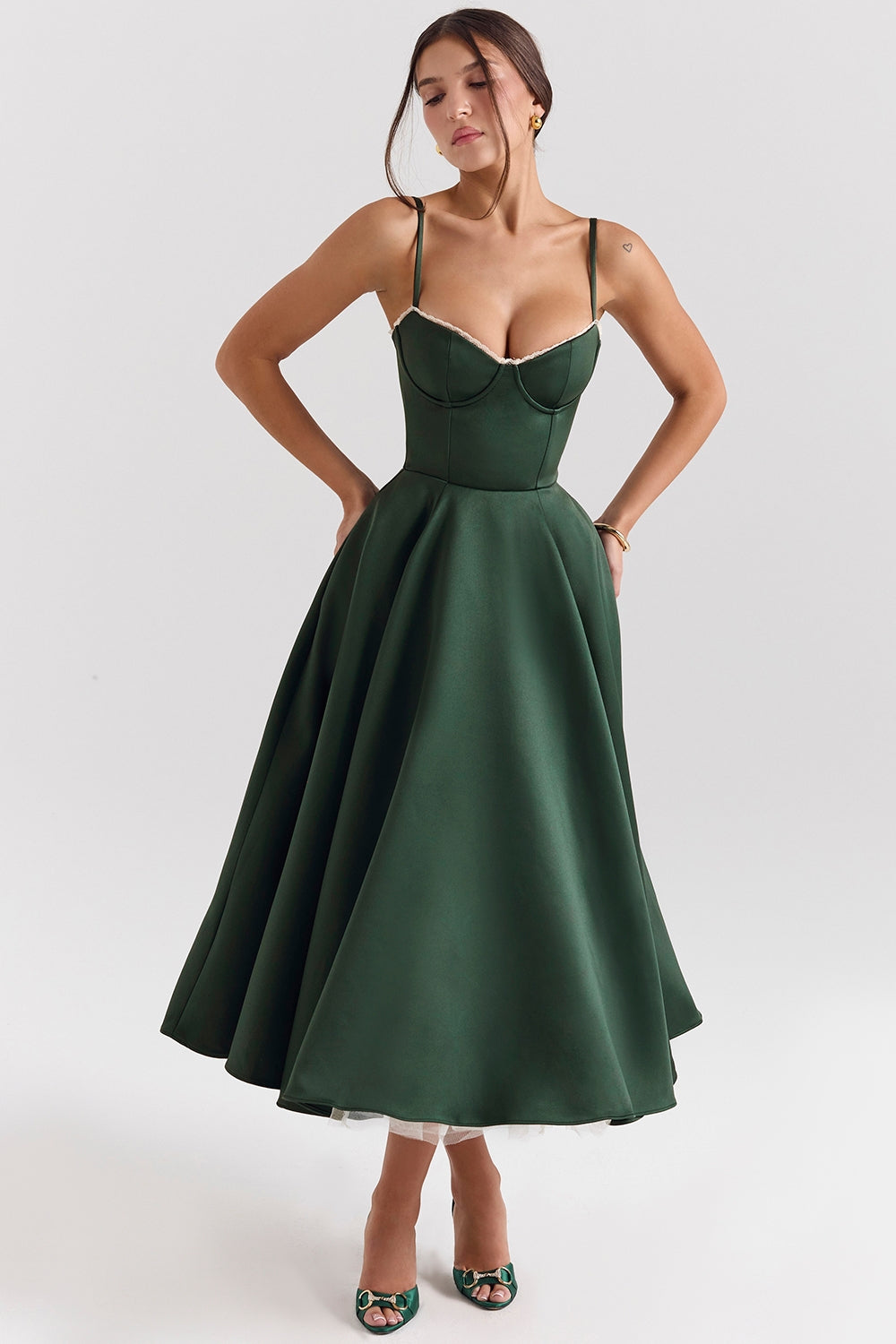 BRIGGITE - VESTIDO TÉ DE TUL CON CORPIÑO AJUSTADO Y FALDA ACAMPANADA