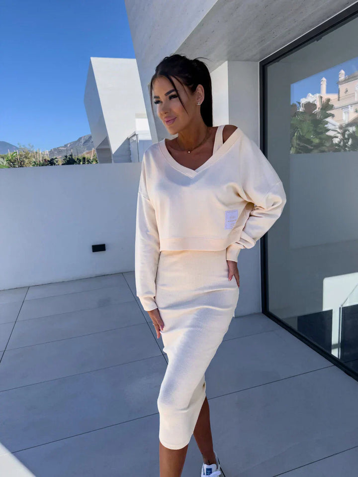 LARISA – CONJUNTO DE VESTIDO MIDI CON SUÉTER SUAVE