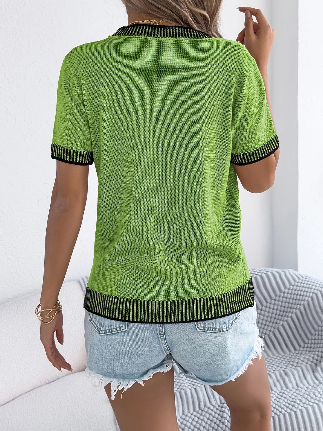 CAROLINA - BLUSA CLÁSICA DE PUNTO A RAYAS CON CUELLO REDONDO
