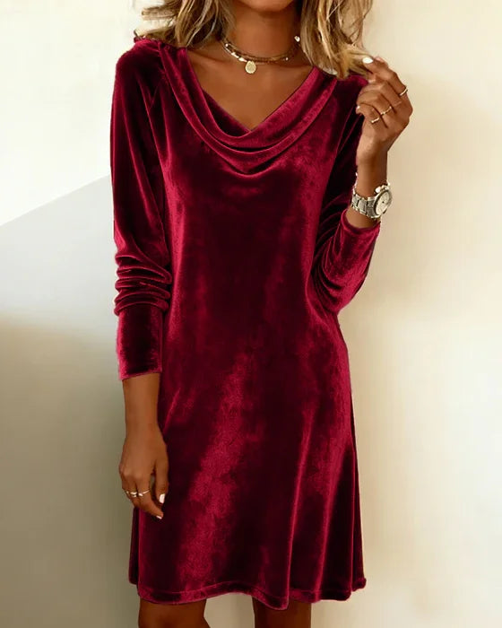 LILIANA – VESTIDO DE TERCIOPELO RELAJADO