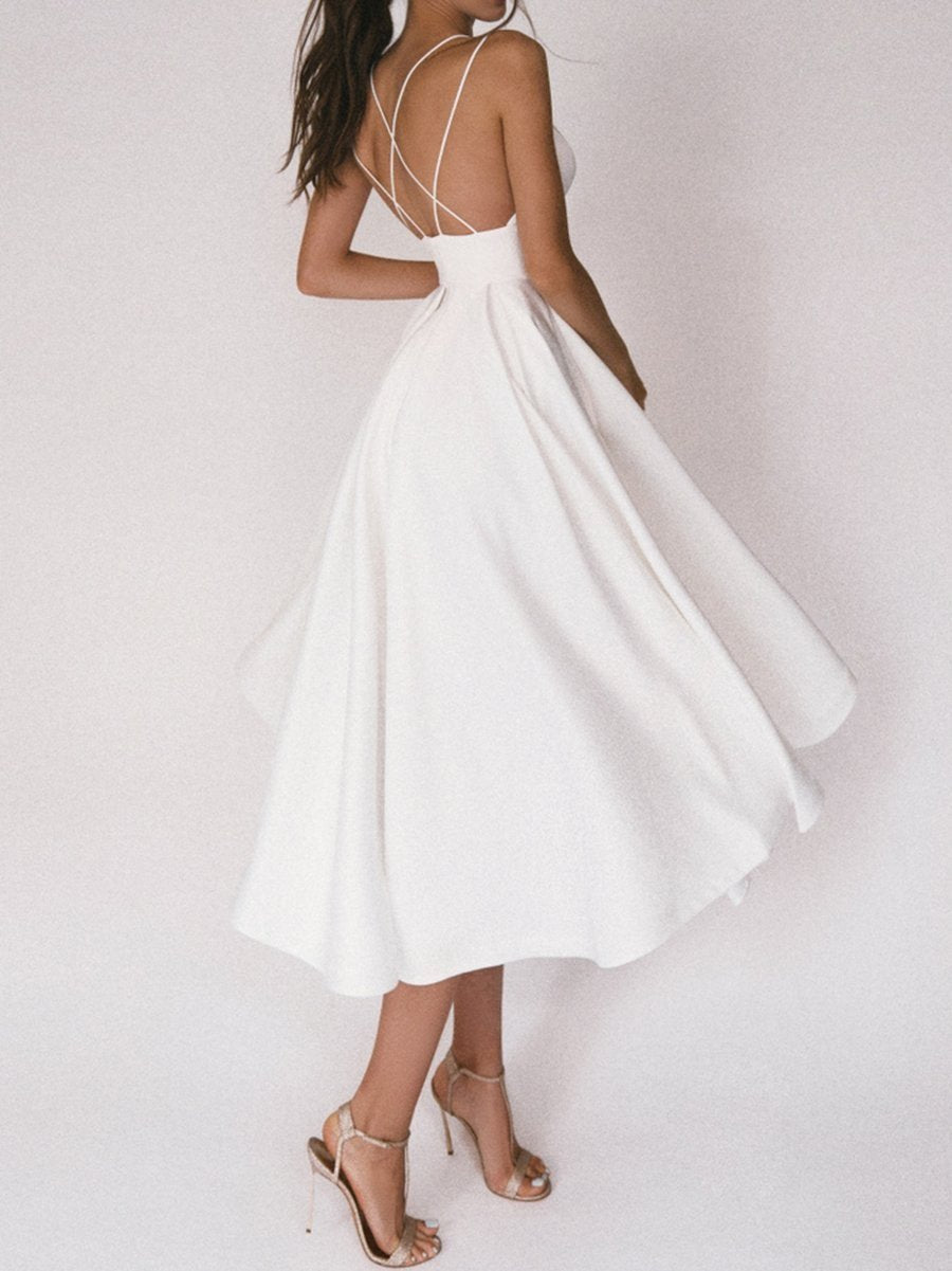 CAMRYN - VESTIDO CHARME CON ESCOTE EN V Y TIRANTES