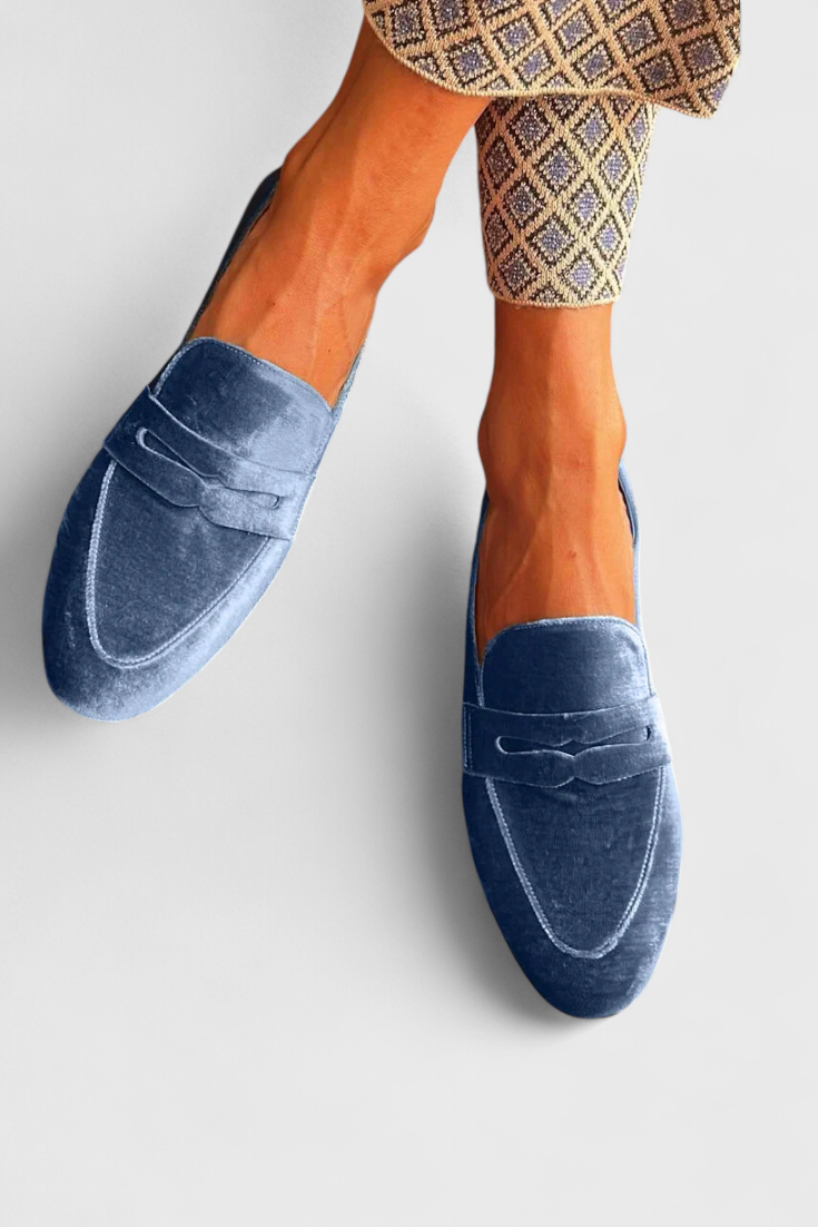 SUZAINE – MOCASINES CLÁSICOS CON ENCANTO