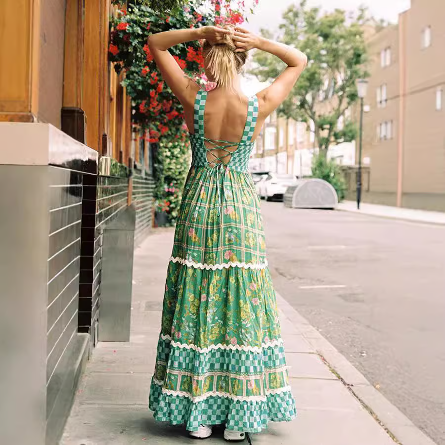 Pola - Vestido Maxi de Vacaciones con Estampado Floral Verde