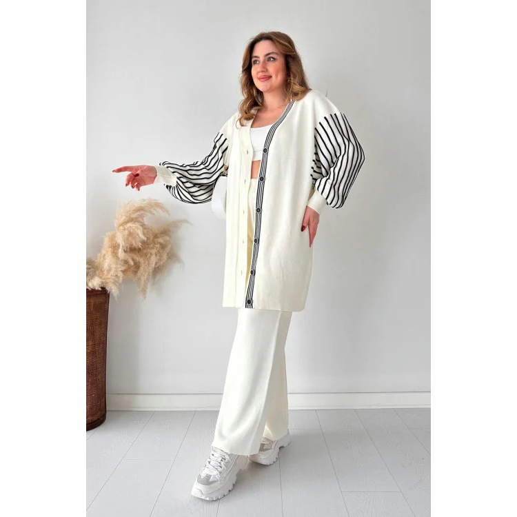 KRISTEL – DUO DE ESTILO CHIC CONTEMPORÁNEO