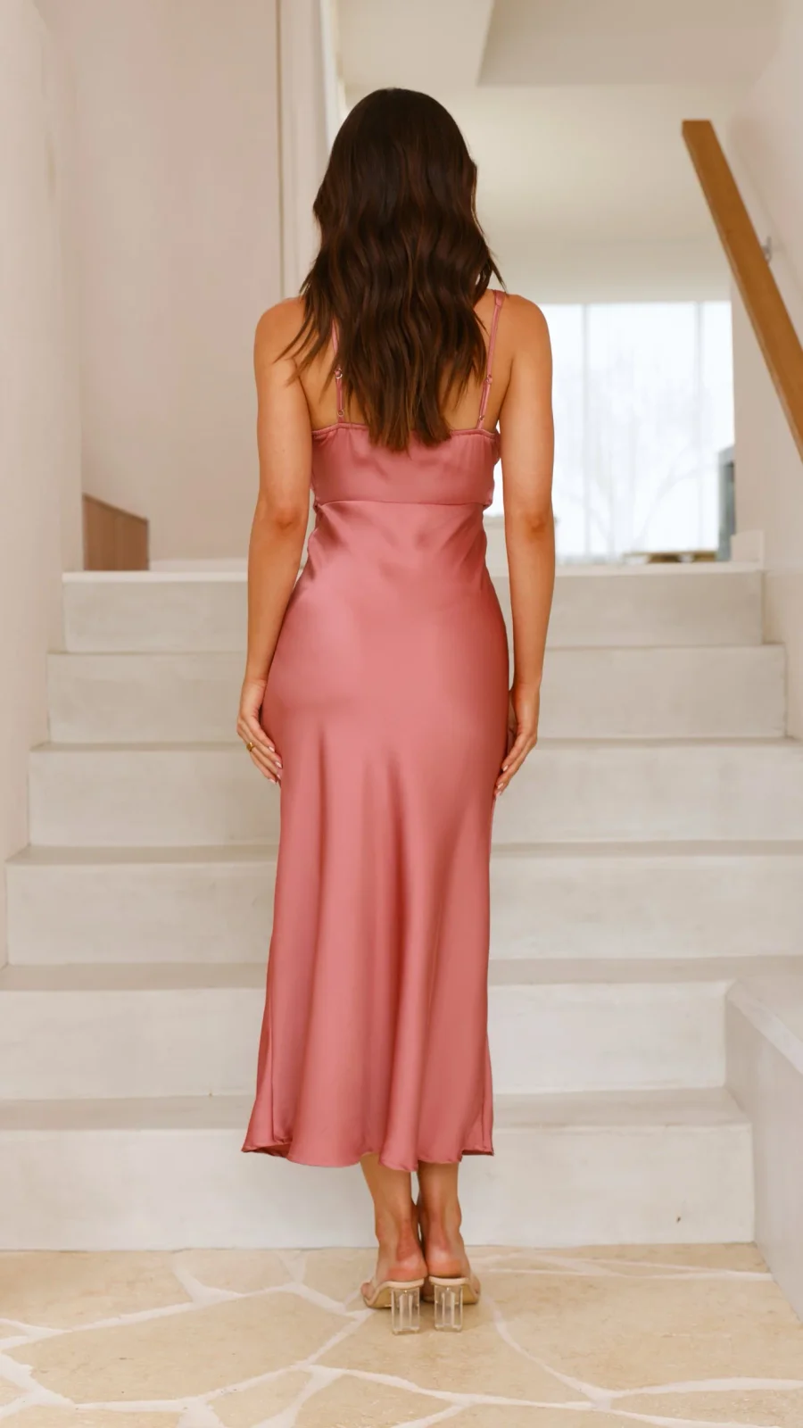 SKYLYNN - VESTIDO LARGO ELEGANTE CON TIRANTES DELGADOS