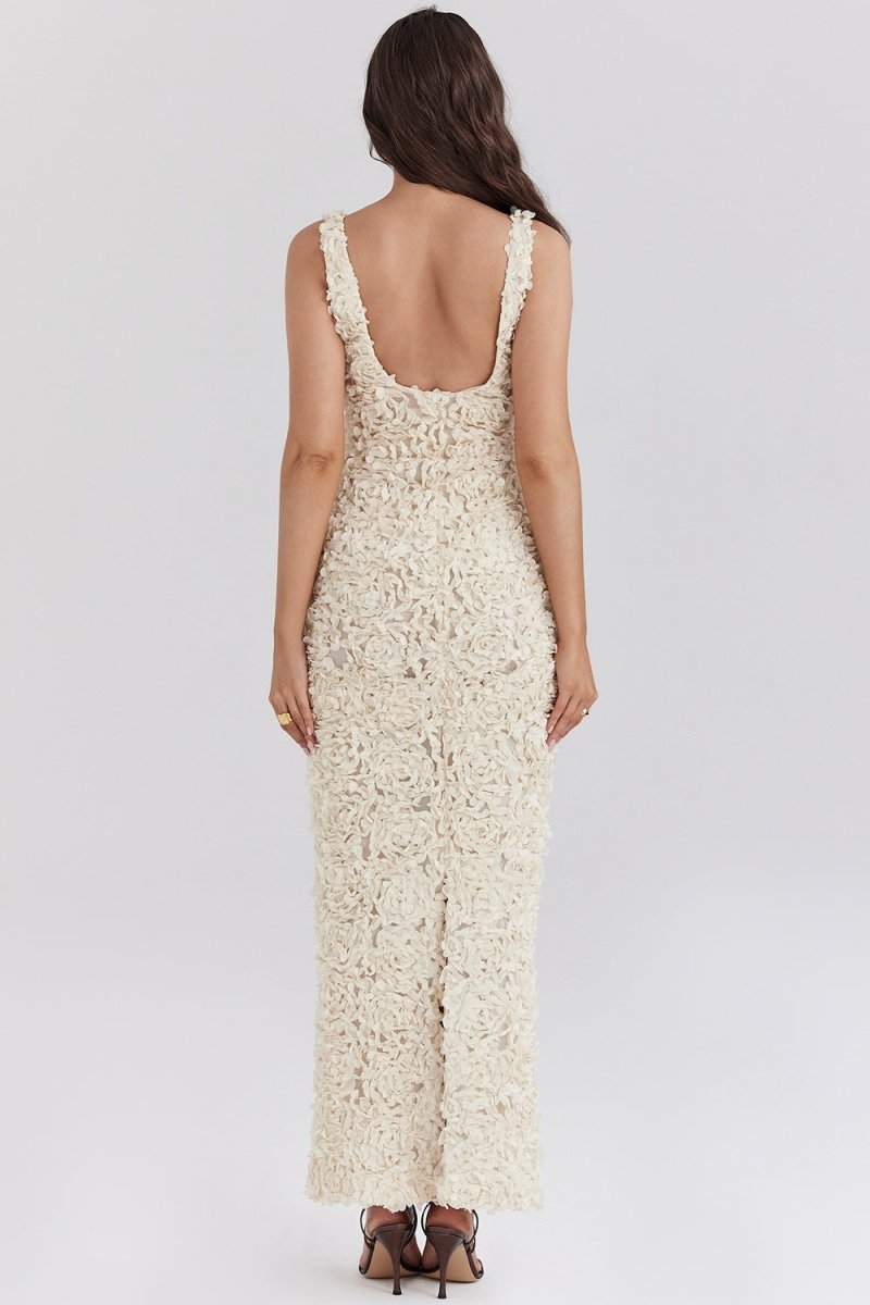 AHNA - VESTIDO LUXURIOSO DE PÉTALOS