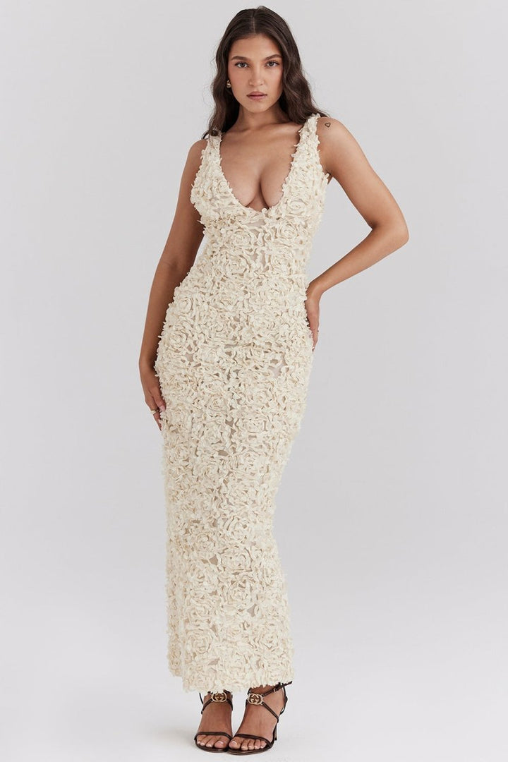 AHNA - VESTIDO LUXURIOSO DE PÉTALOS