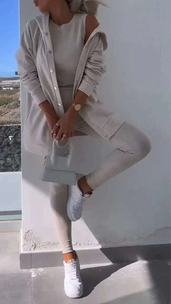 MIKAYLA - CONJUNTO ELEGANTE DE TRES PIEZAS