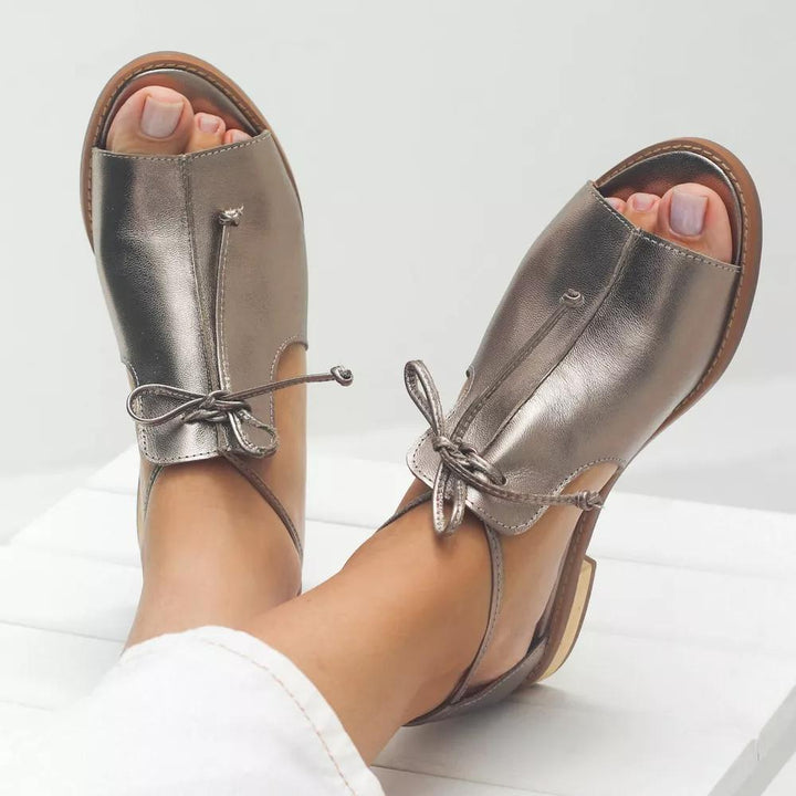 VALESKA - SANDALIAS DE CUERO ESTILO TIRA