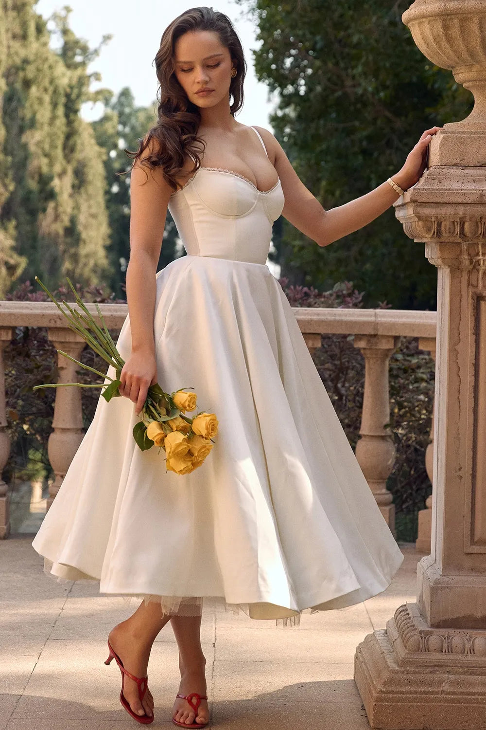 Cordelia | Vestido con Detalles Delicados de Tul