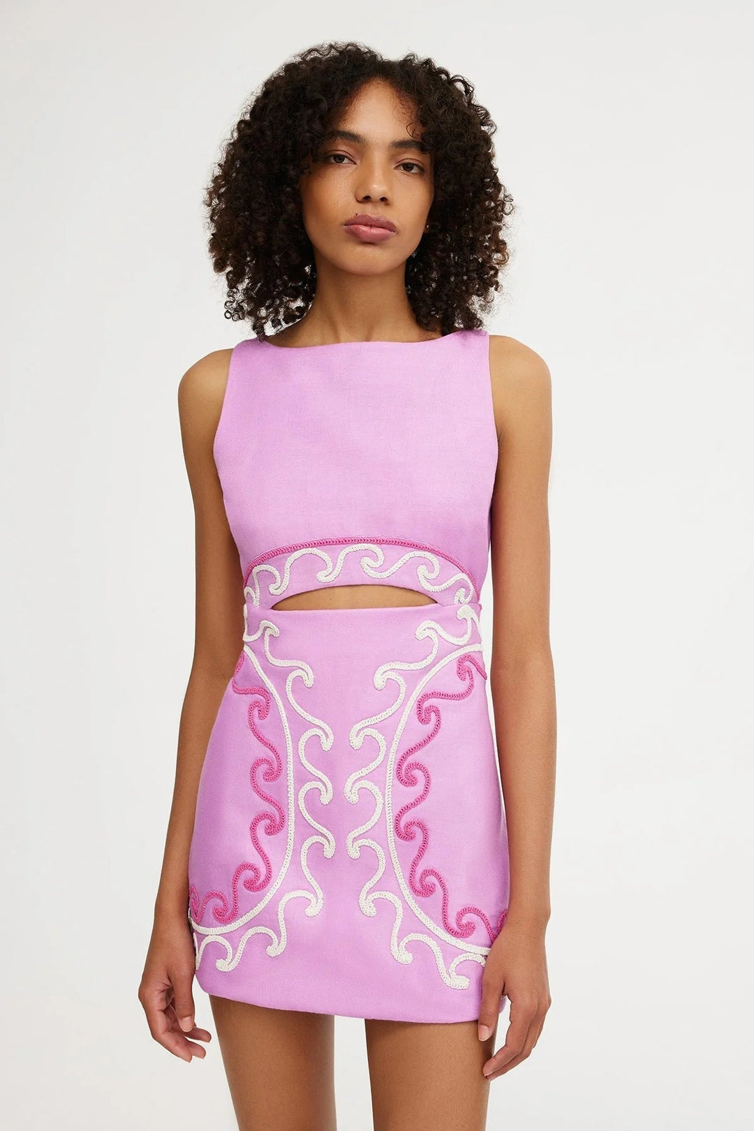 ACHSAH - VESTIDO MINI ARTÍSTICO BORDADO