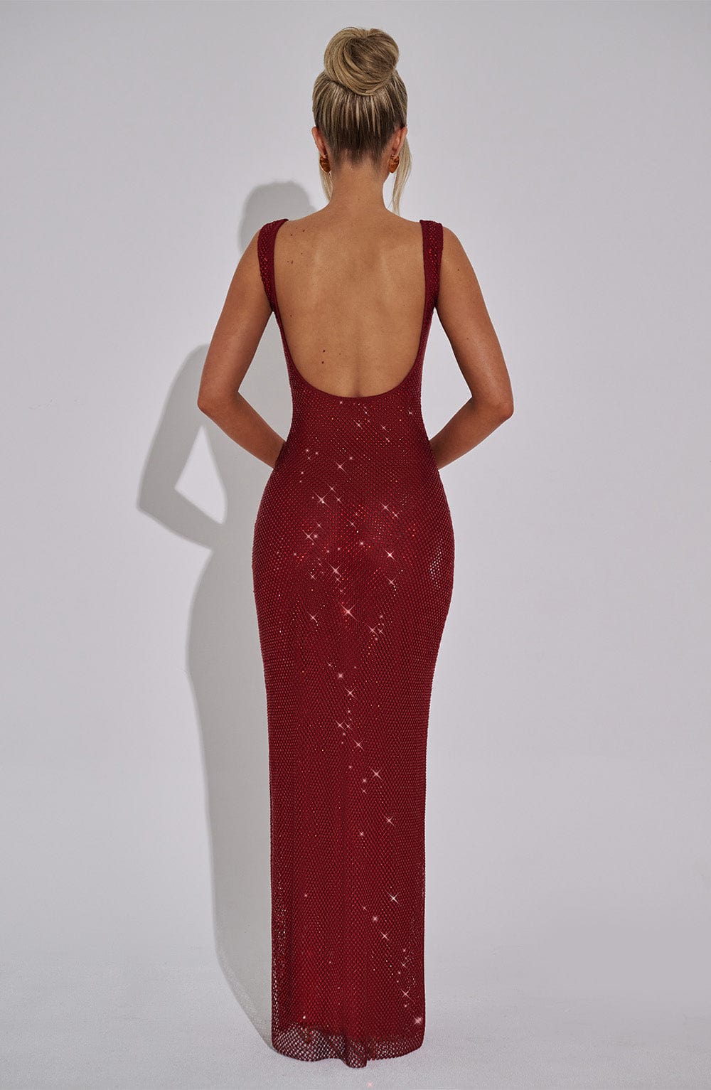 YUKI - VESTIDO MAXI DE RED ELÁSTICA PREMIUM