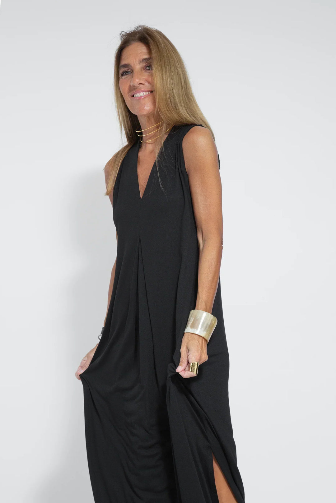 VIVIEN - VESTIDO QUE REALZA LA FIGURA CON CHALECO
