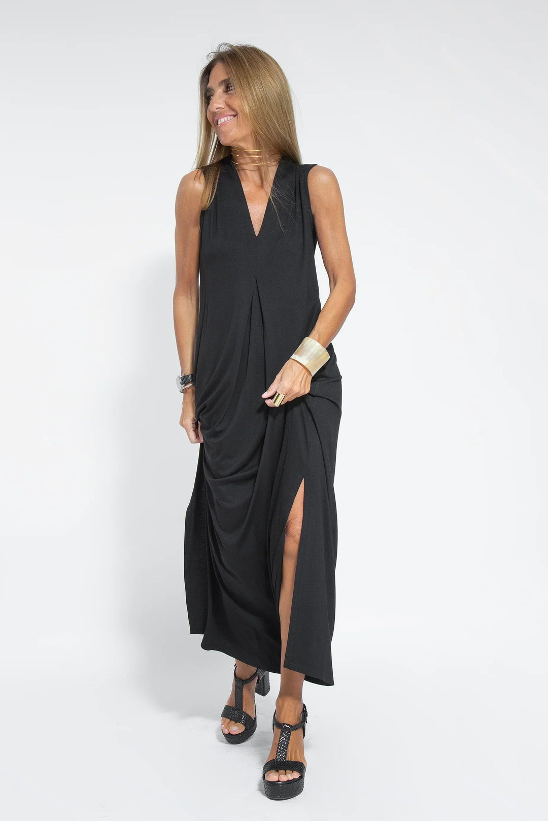 VIVIEN - VESTIDO QUE REALZA LA FIGURA CON CHALECO