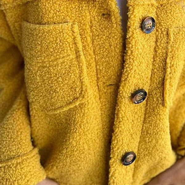 DARA - CHAQUETA CORTA CON SOLAPA