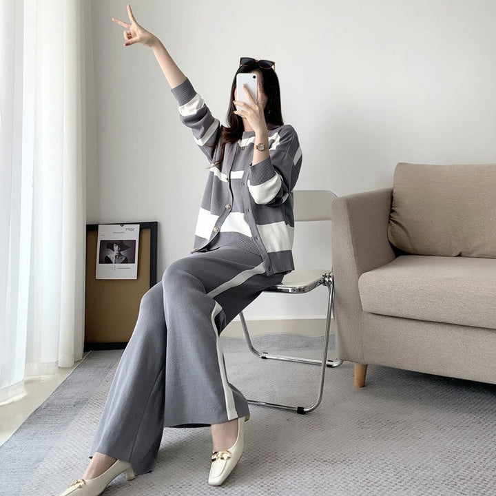 JEMAICA - CONJUNTO DE LOUNGE DE TRES PIEZAS SOFT SERENITY