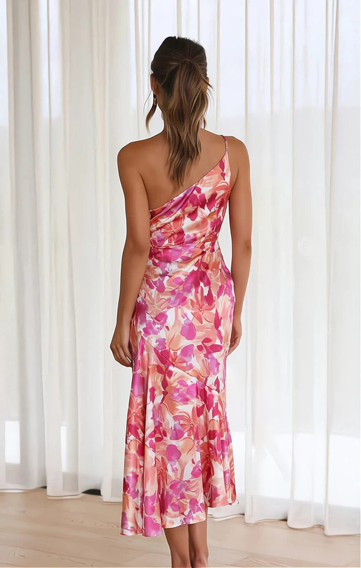 MALIAH - VESTIDO FLUIDO Y ELEGANTE QUE IMPACTA